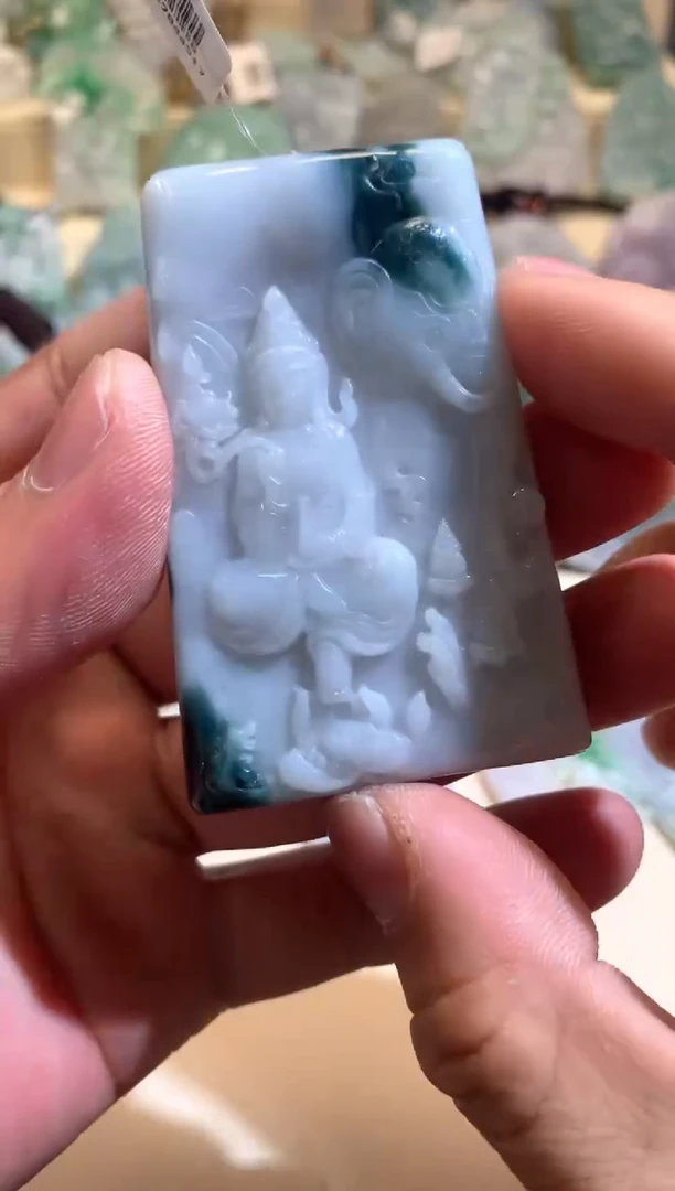 【闪购商品】翡翠颈饰未镶嵌02/06/175