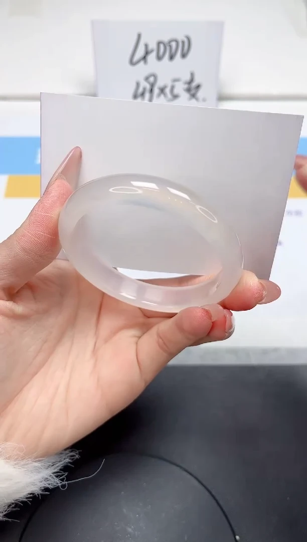 【闪购商品】石英质玉手镯未镶嵌216-54.7