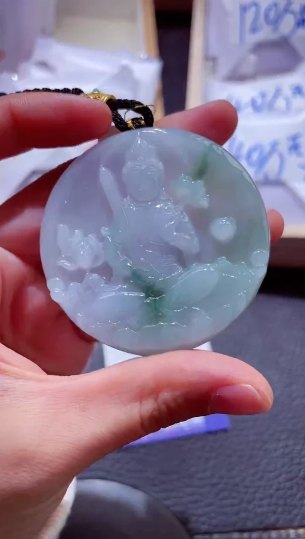 颈饰未镶嵌翡翠00006024