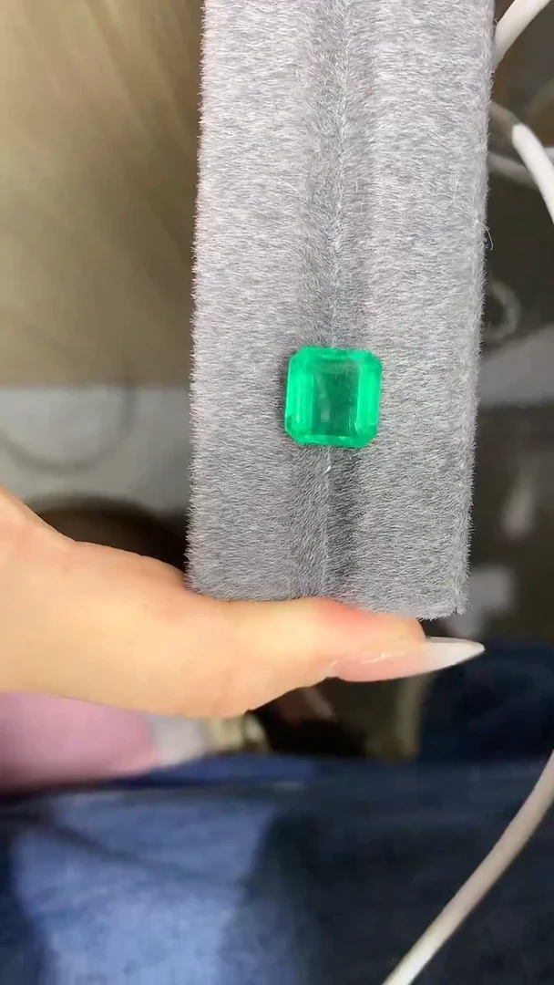 裸石祖母绿祖母绿裸石6.89ct