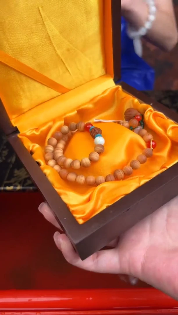 手串珠阙集闪购福利无礼盒