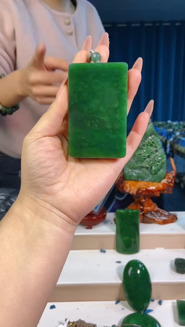 【闪购商品】和田玉挂件未镶嵌1