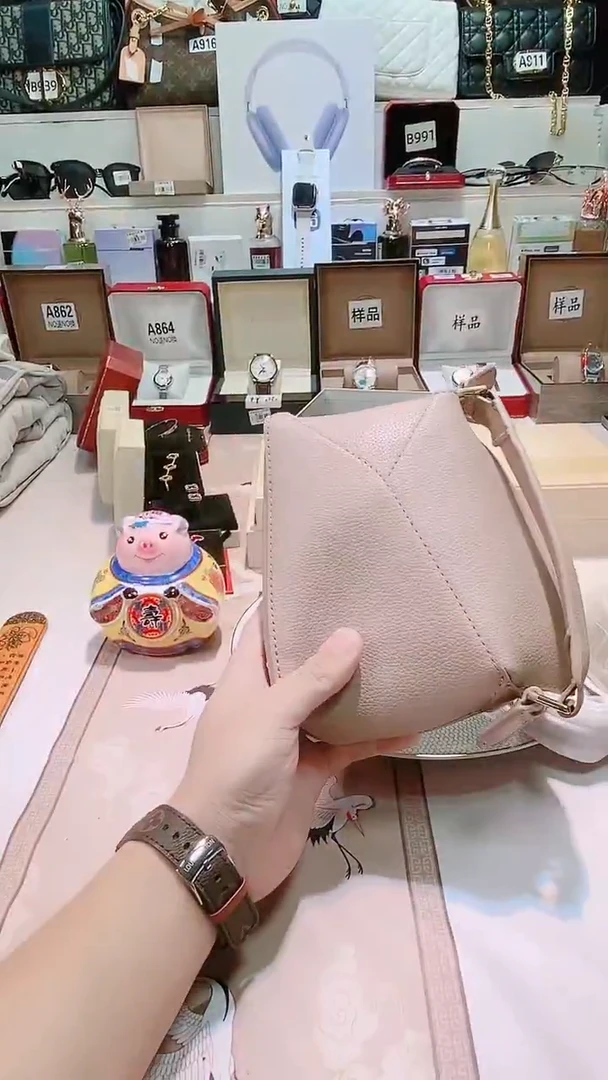 瓷片瓷器 库房到期 全部地板价@@1