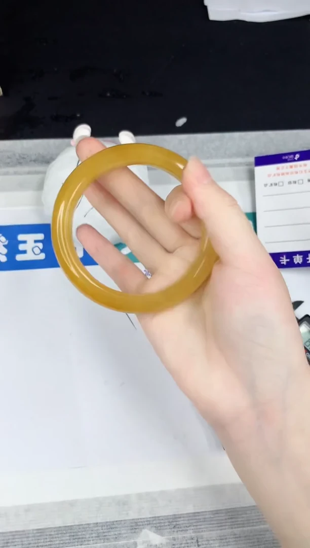 石英质玉手镯未镶嵌L112-59+