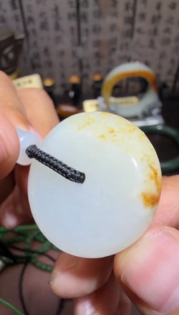 未镶嵌和田玉挂件和田玉