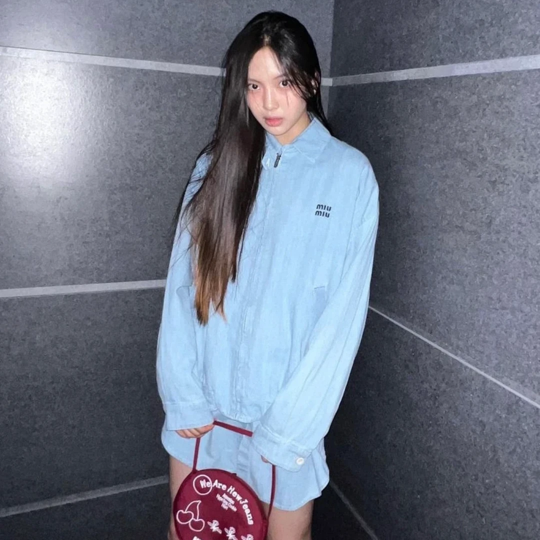 95新 MIU MIU/缪缪 浅蓝色软牛仔衬衫/F38/编号8377