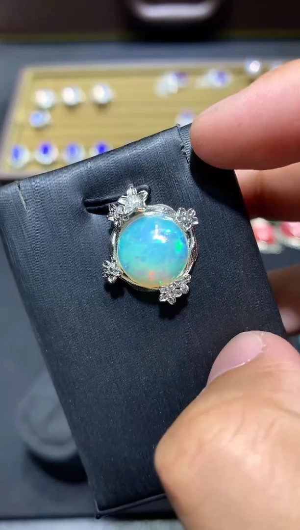 未镶嵌欧泊颈饰k99