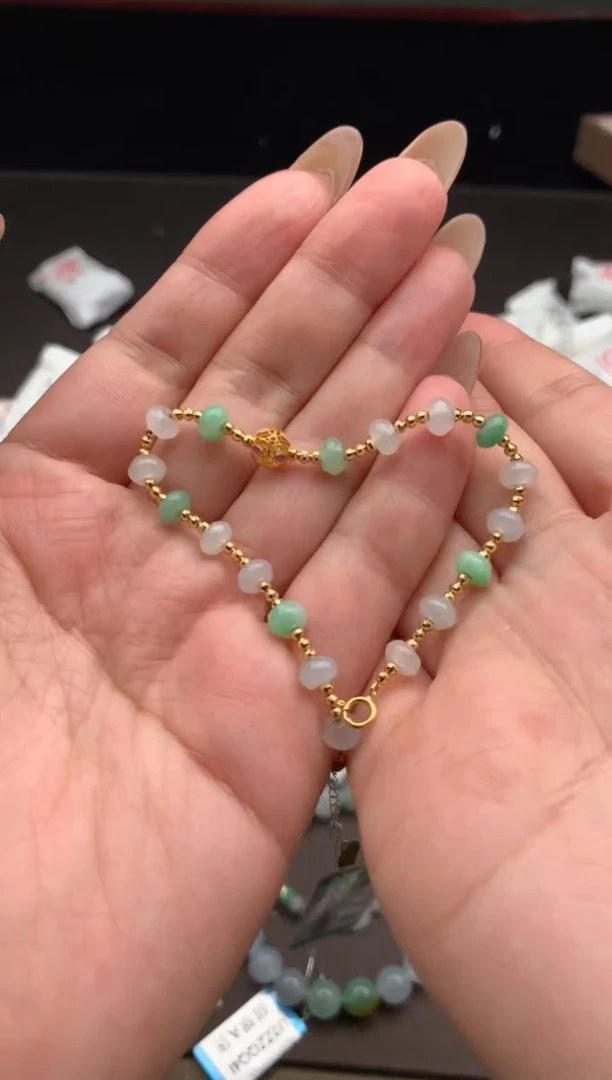 【闪购商品】翡翠手链未镶嵌   一