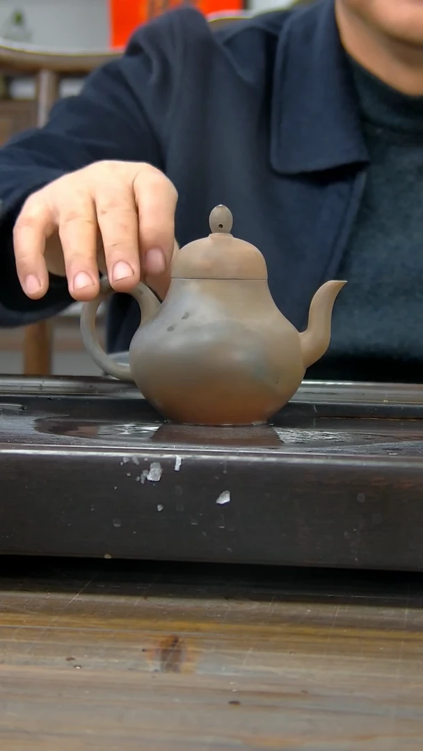 【闪购商品】贵台龙窑柴烧茶壶211