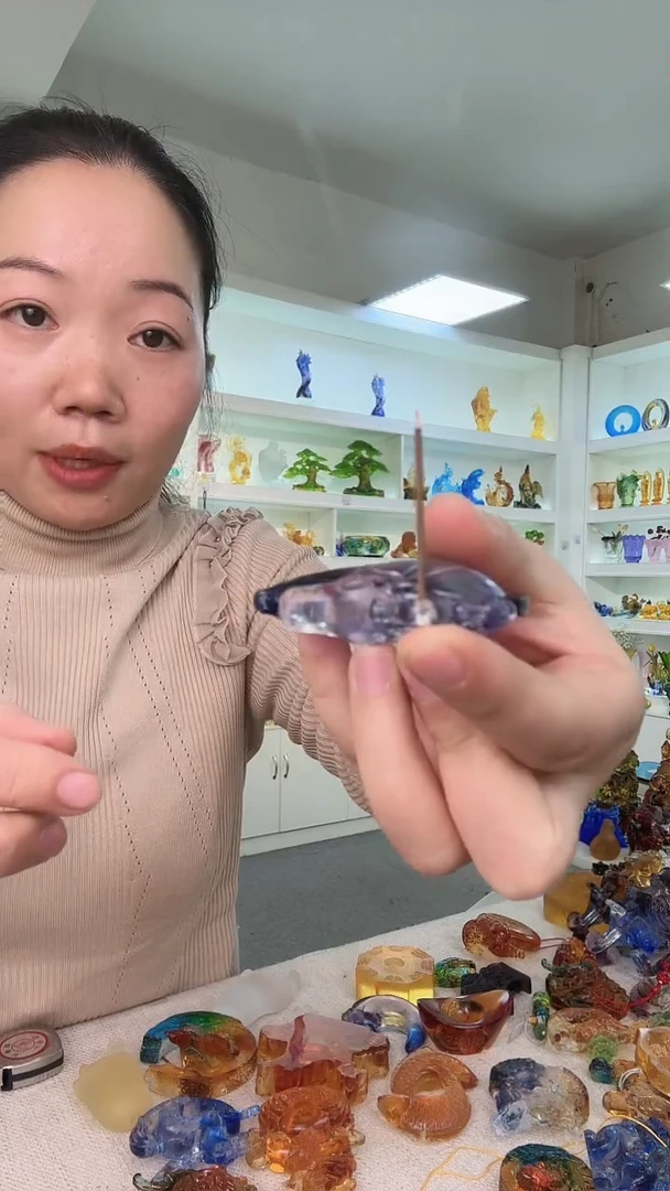 手工艺品琉璃月亮马