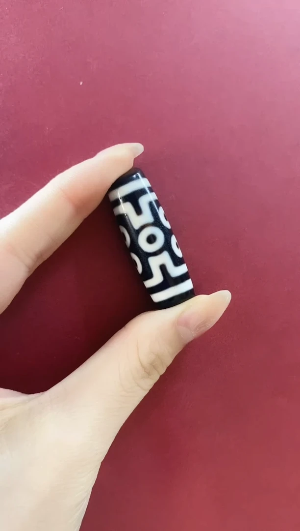 玛瑙/玉髓（覆膜）颈饰合金?**W行运无覆膜精品七眼