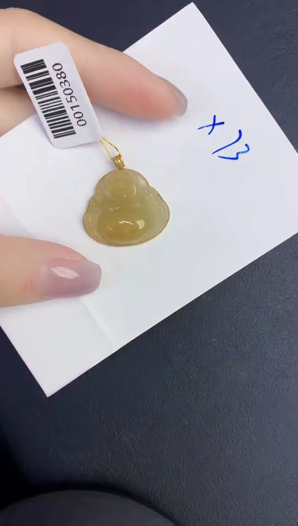 颈饰18K金镶嵌翡翠缅甸天然翡翠A货