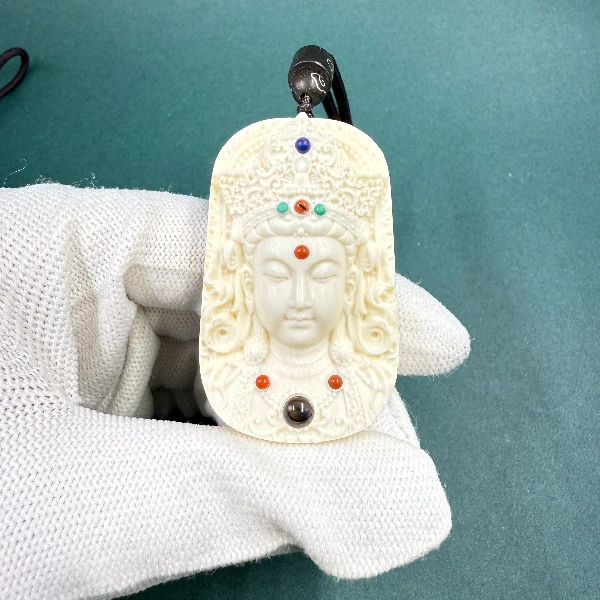 E6528天然猛犸牙雕刻牌 支持鉴定 假一罚四