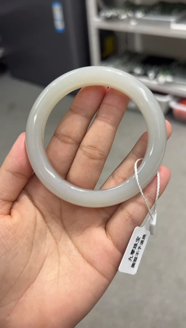 和田玉手镯未镶嵌A0084-57