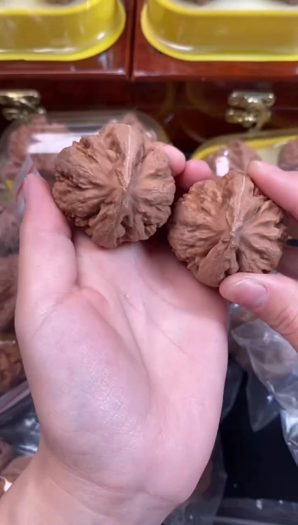 把件文玩核桃霸王龙42尺s825