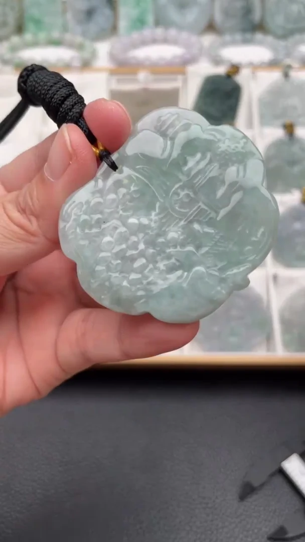 颈饰未镶嵌翡翠天然缅甸翡翠A货135