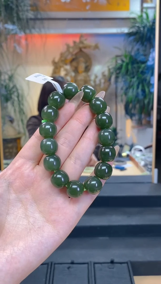 未镶嵌手串和田玉卡14