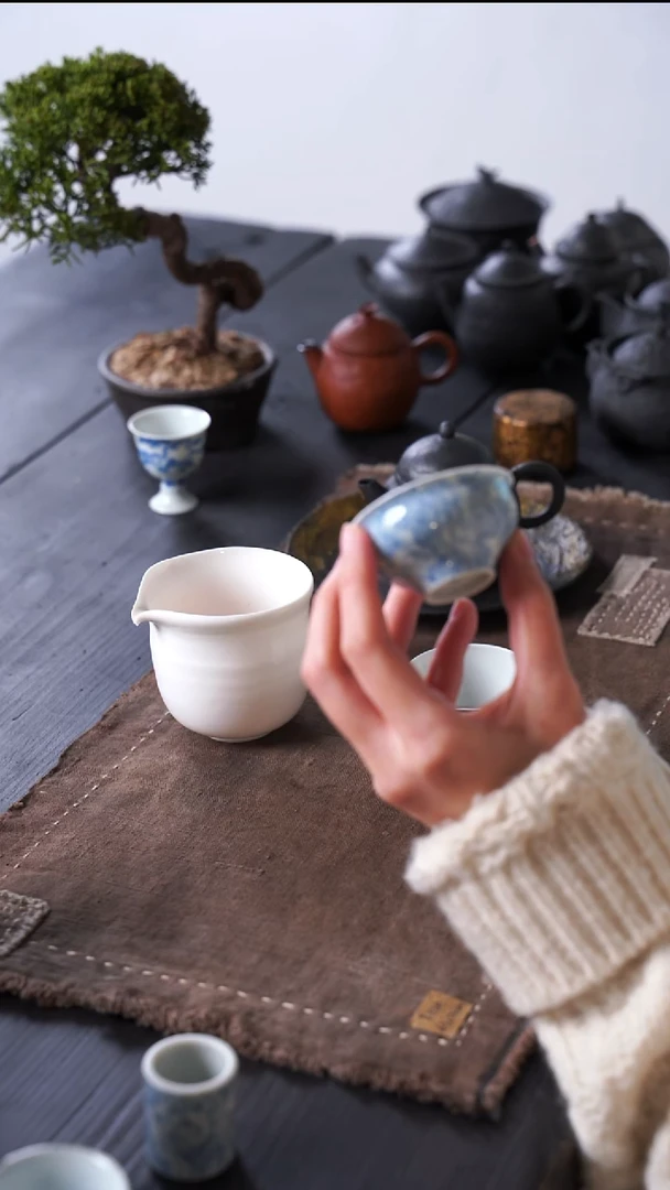 A**O阿月万花杯一件