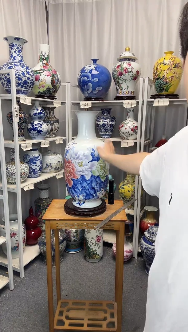 摆件景德镇王建锋牡丹大冬瓜