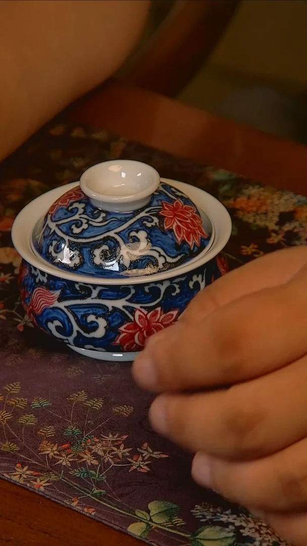 杯手工手绘杯杯很美丽