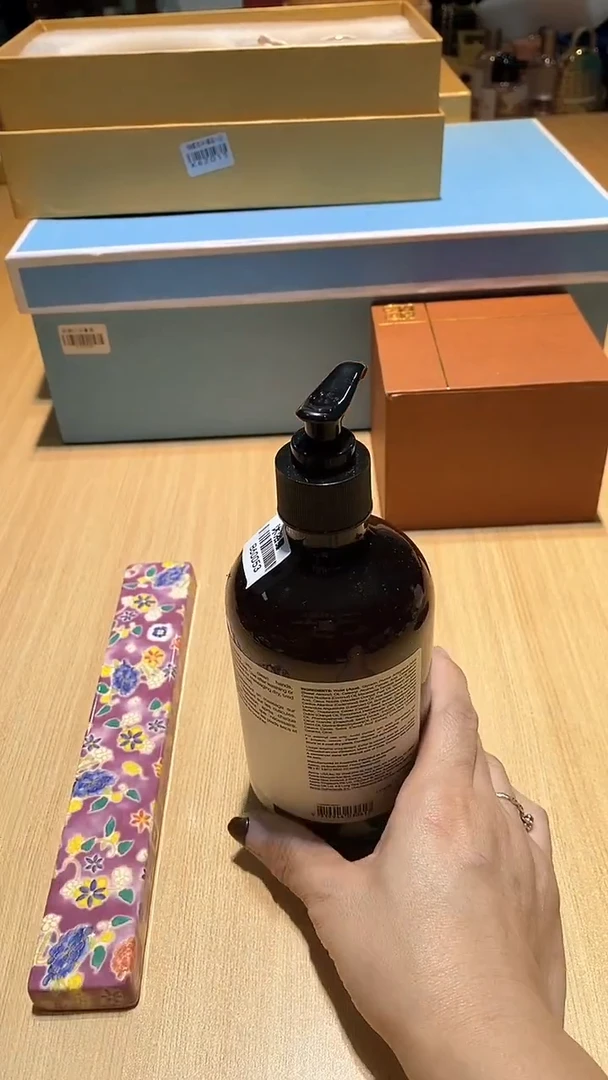 【闪购商品】瓷片锅碗瓢盆一件不剩 沐浴露