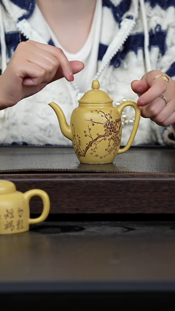 【闪购商品】紫砂茶壶梨皮本绿刻绘明式宫灯