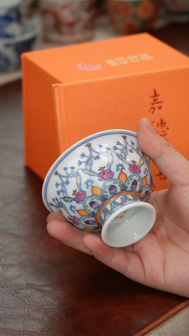 千年瓷都景德镇关注谢佳豪艺术馆
