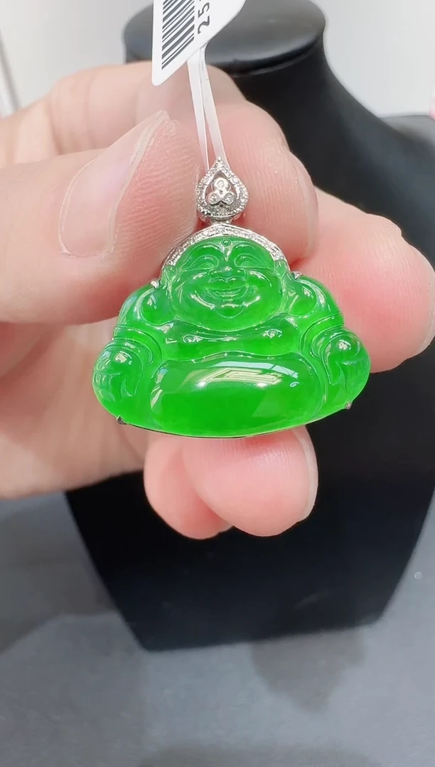 颈饰18K金镶嵌翡翠寄售回流，不退不换