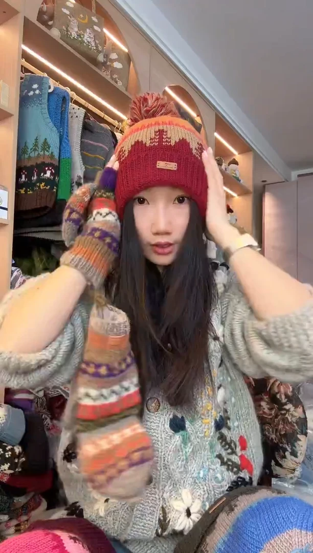 羊毛橘红小树丫帽