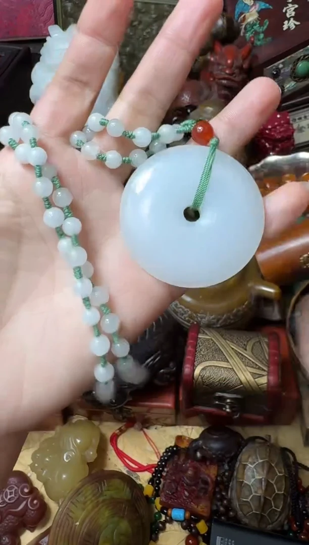 未镶嵌和田玉（翠青玉）挂件主播推荐：一物一拍，讲解为准！