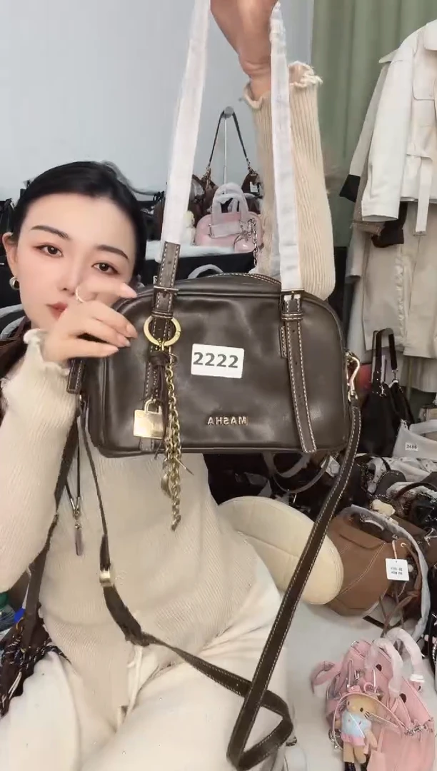 真皮玛莎波士顿