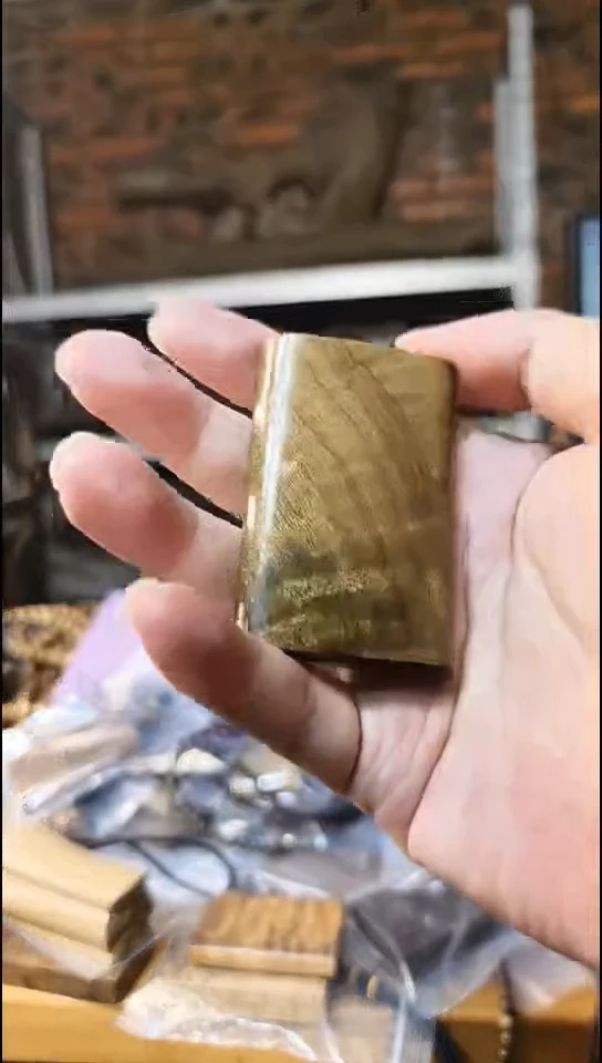 楠木（金丝楠）把件无事牌