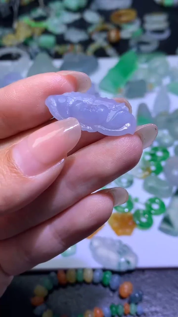 未镶嵌定制翡翠毛货