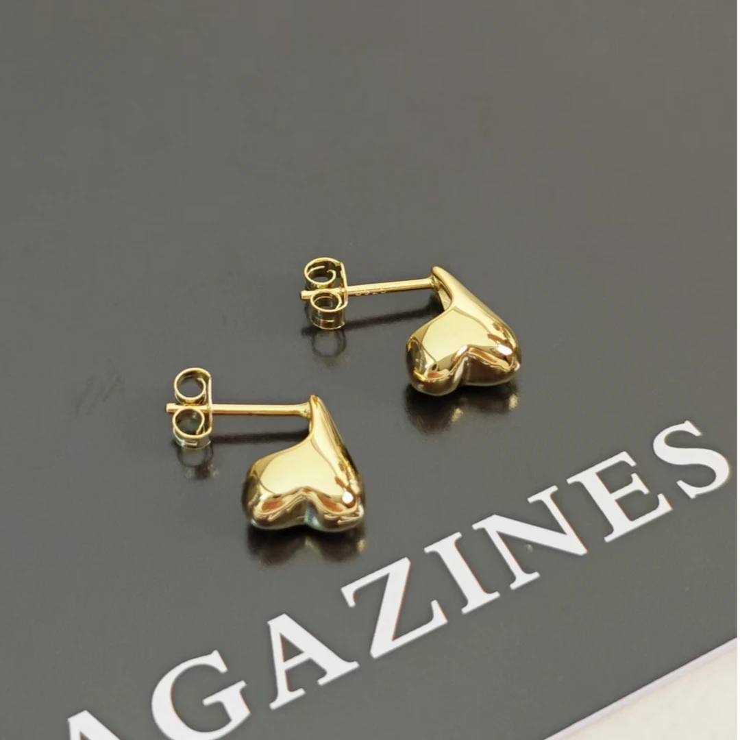 925银耳饰 通体纯银波浪小爱心纯金镀层日常百搭款个性桃心耳饰