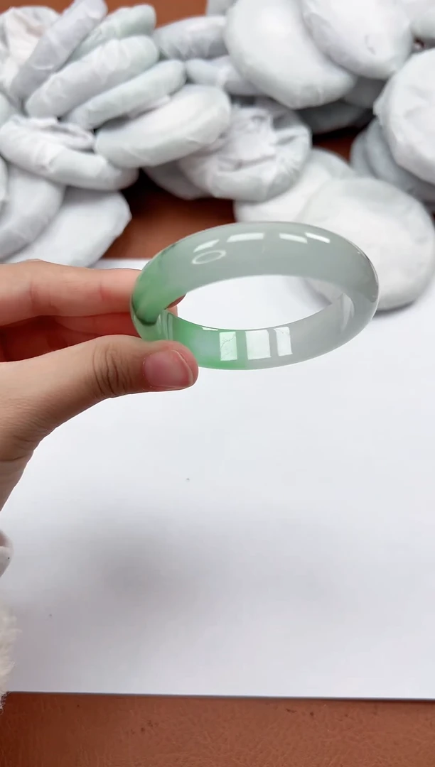 高端手镯，一物一拍Y1