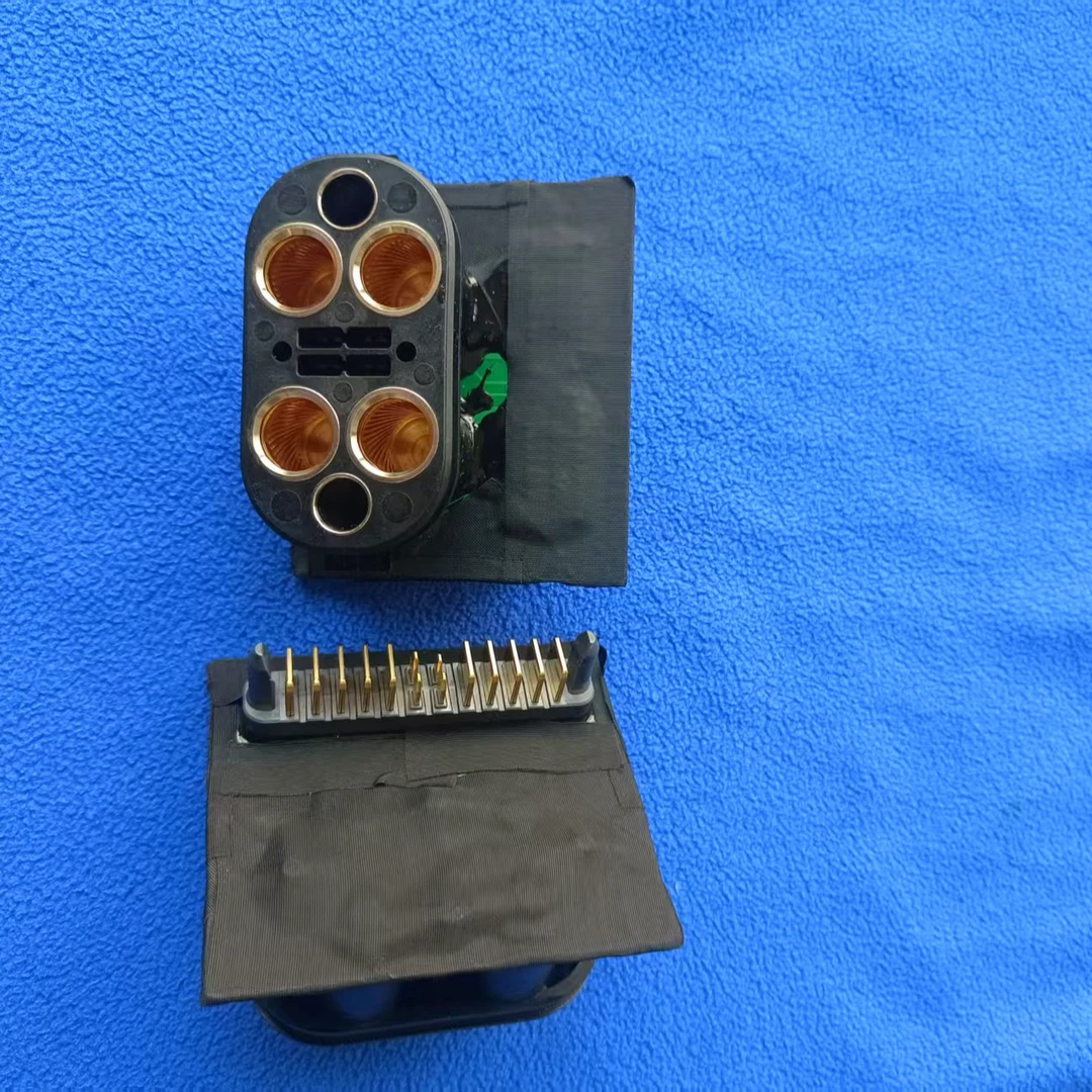 农用植保配件T70T70PT100T60发电机转T30T40T50T25电池充电转接头