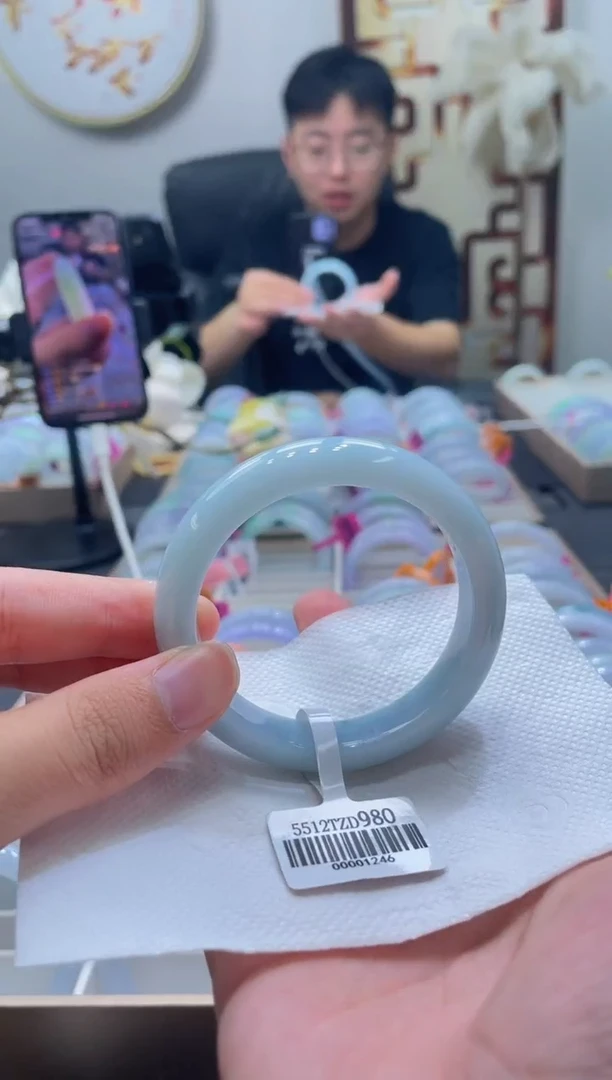 未镶嵌手镯翡翠031-55