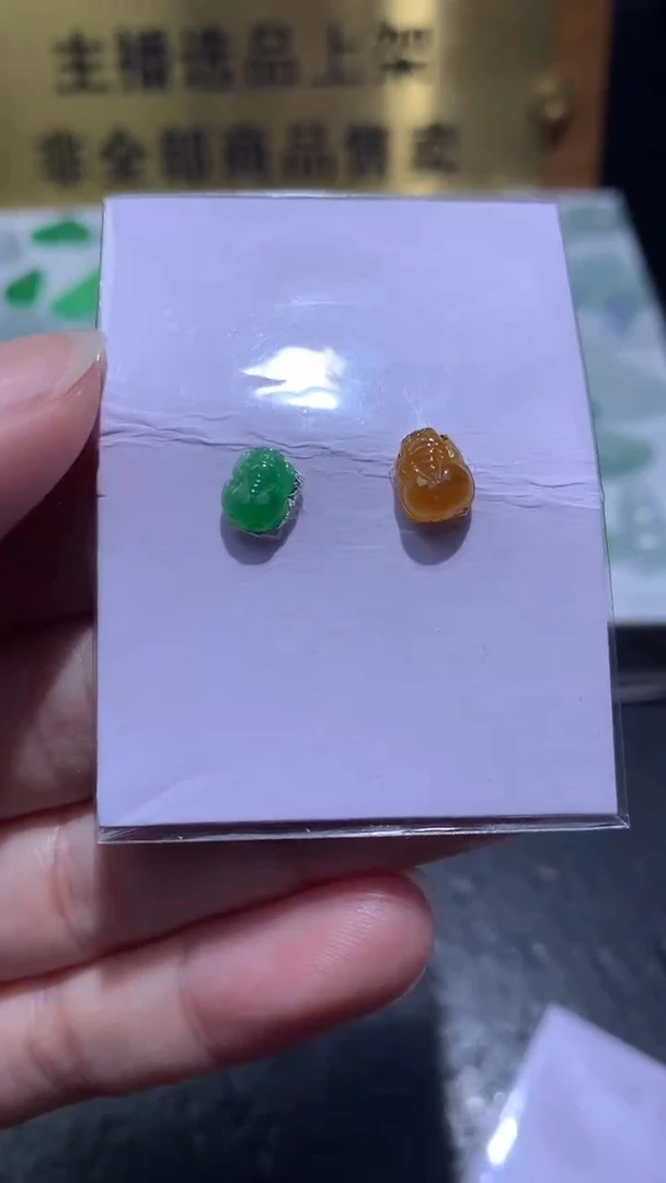 未镶嵌定制翡翠毛货