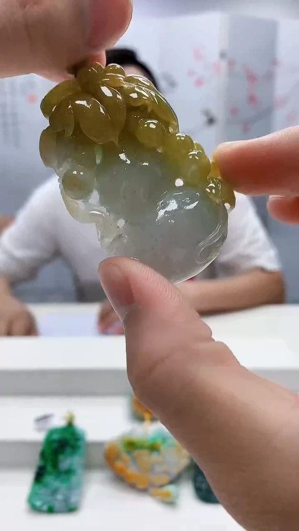 定制翡翠未镶嵌4812bb-毛货挂件35赠珠链