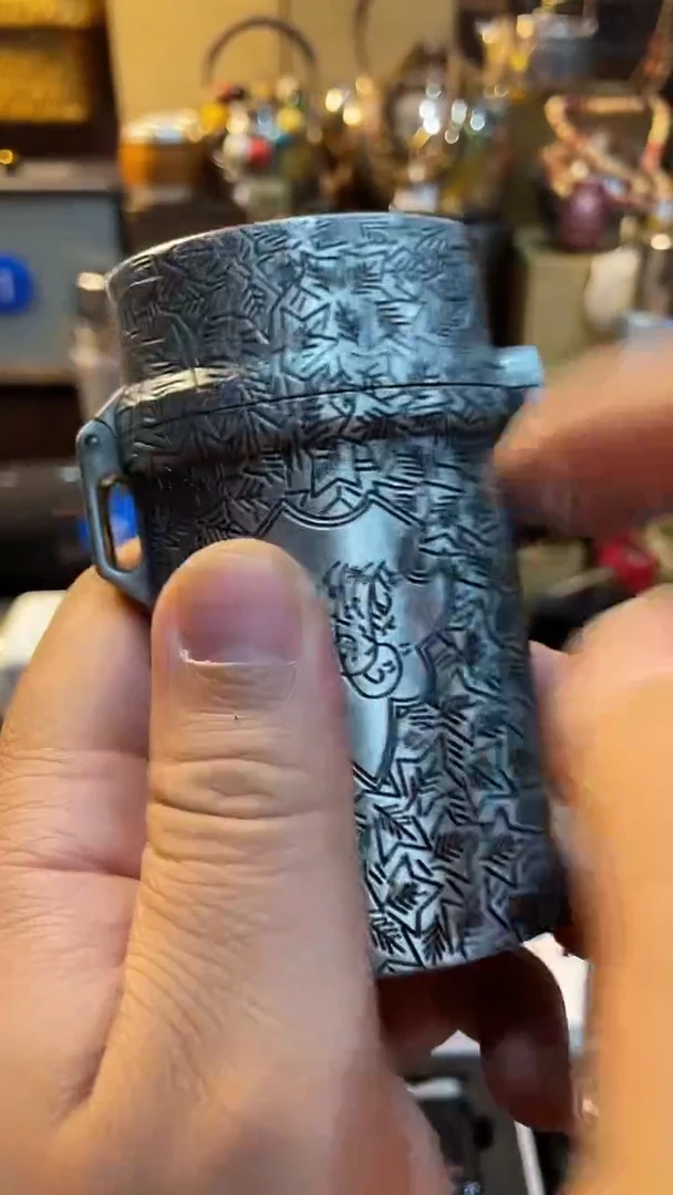 瓷片闪购商品 如图所示