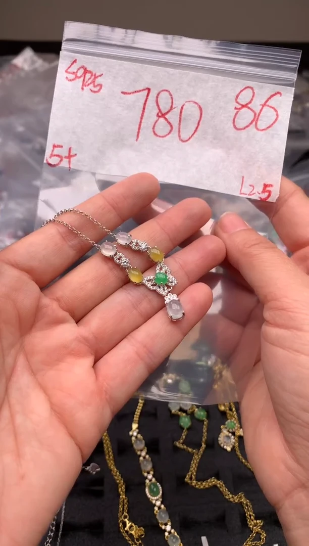 【闪购商品】定制翡翠未镶嵌毛货需精细抛光拍一发一