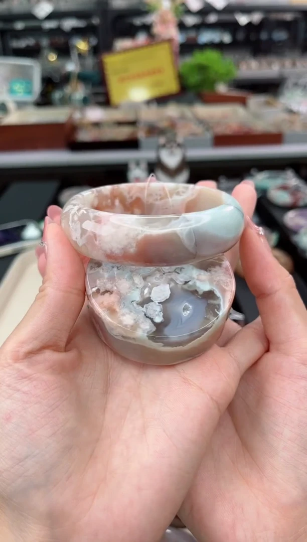 【闪购商品】石英质玉手镯未镶嵌59圈口（赠品镯心）6918347