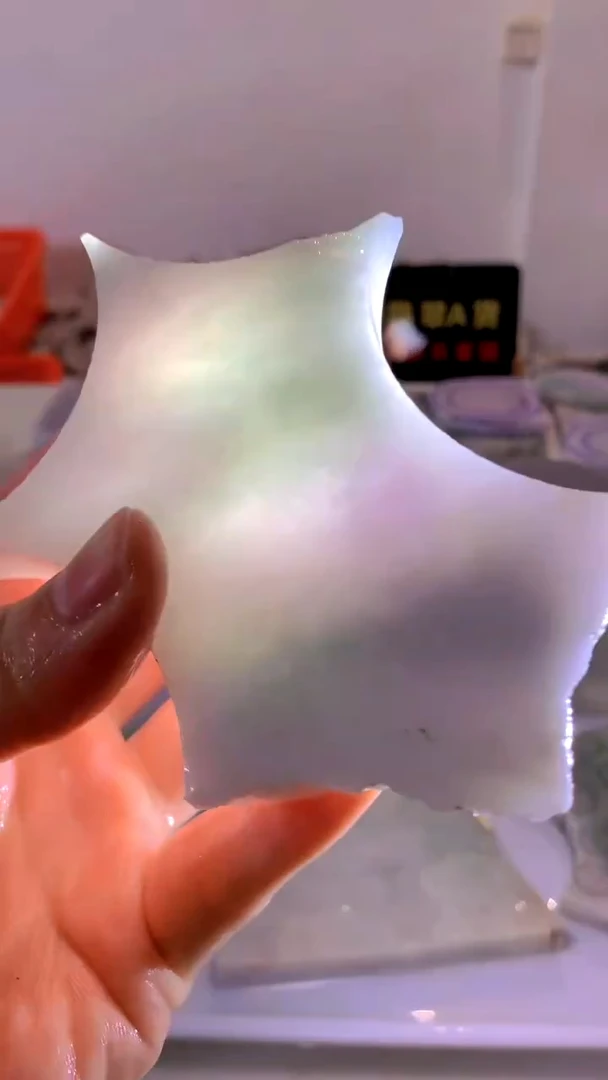 翡翠未镶嵌颈饰缅甸A货翡翠3代135