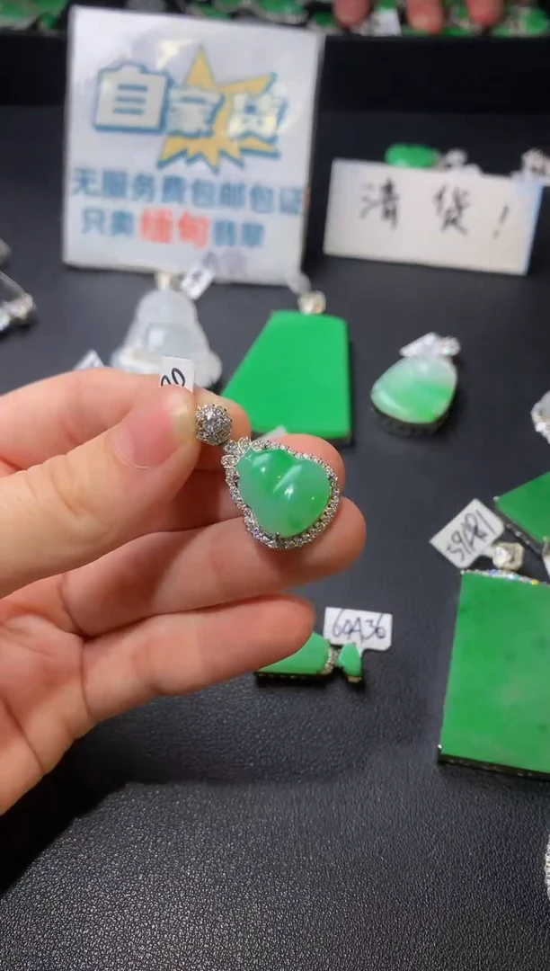 颈饰银S925镶嵌翡翠翡翠