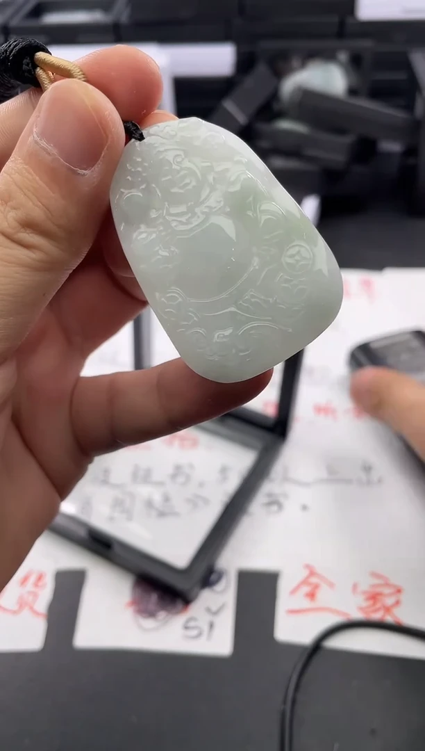 颈饰未镶嵌翡翠....9/9/.240