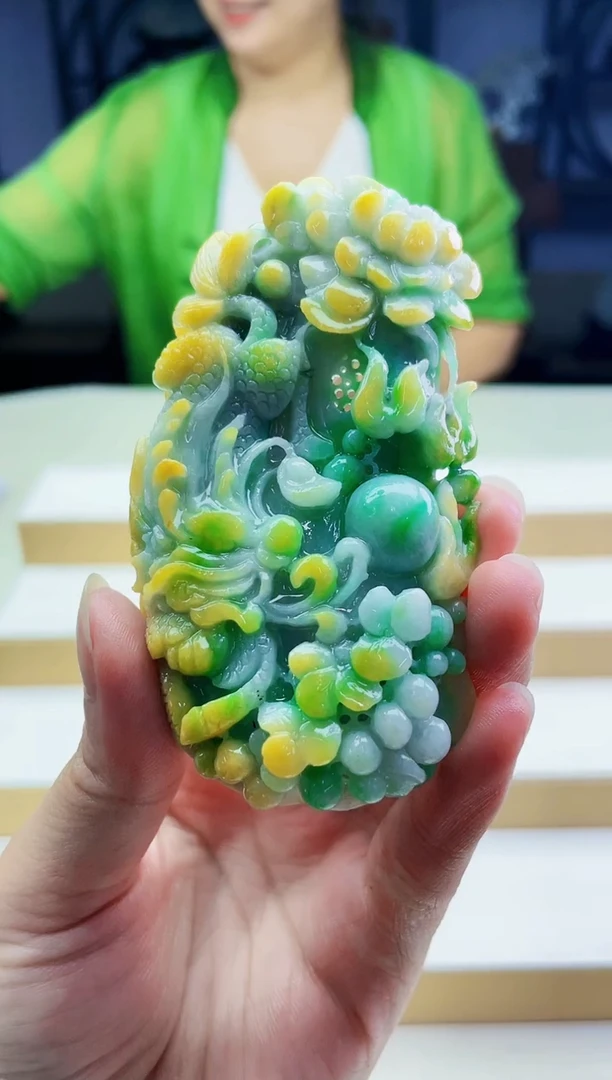 未镶嵌定制翡翠毛货09280182