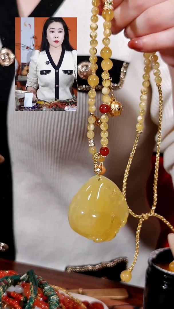 蜜蜡颈饰银S925镶嵌福禄吊坠金瓷妖花