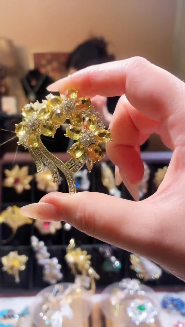 合成立方氧化锆铜合金黄色花束