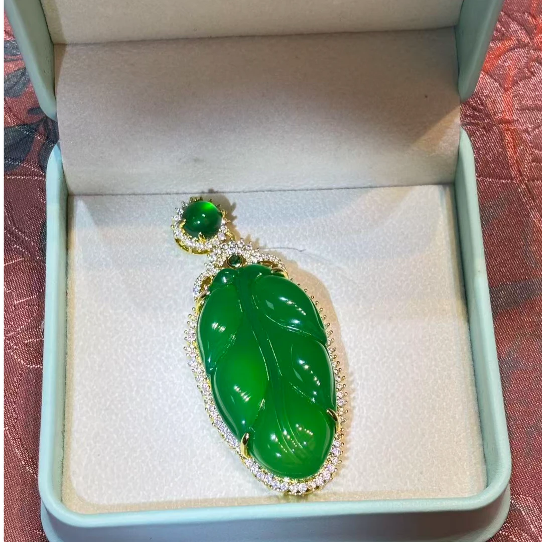 高端-大气-时尚金枝玉叶吊坠S12