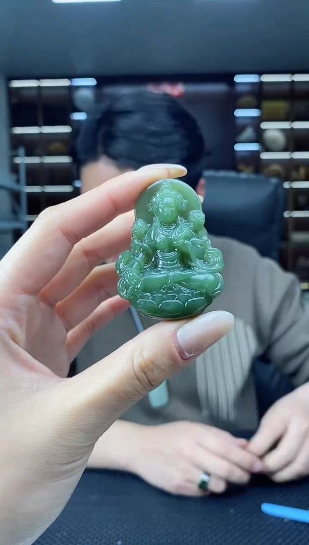 【闪购商品】和田玉颈饰未镶嵌立体观音